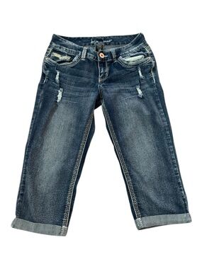 Junior’s Ariya Jeans Dark Blue Distressed Capri Jeans